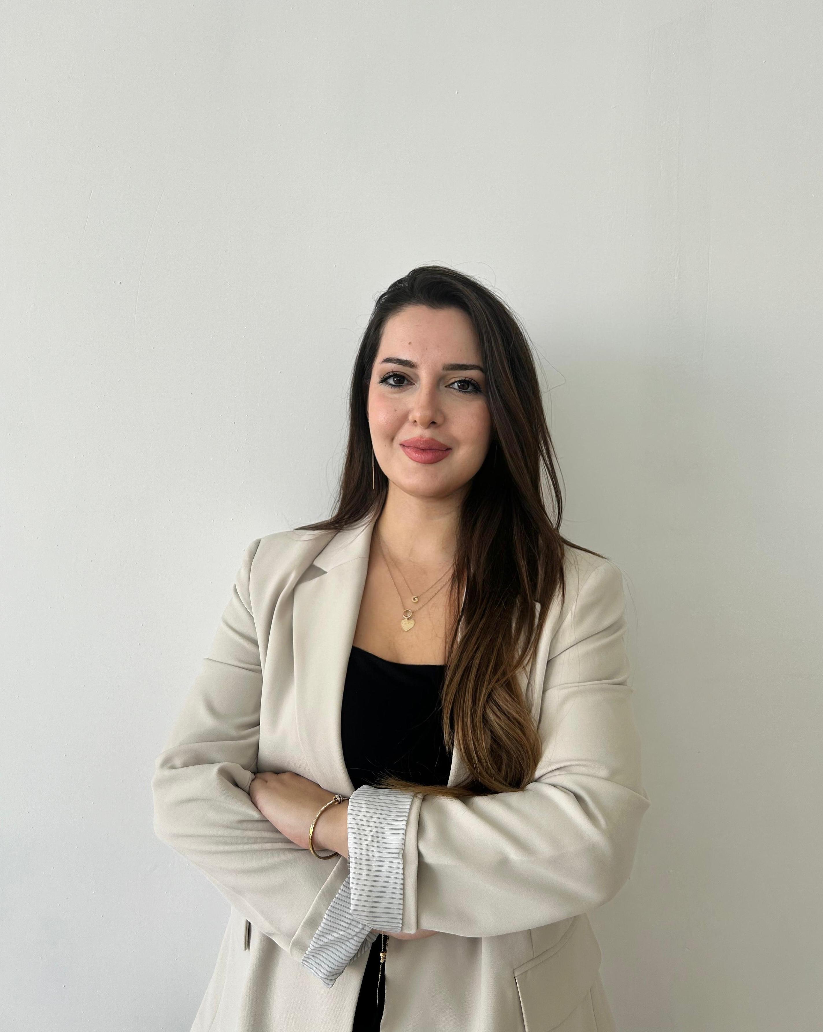 Gülarə Baxışova